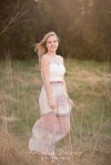McLean-Virginia-senior-portrait-photographer-amelia-steiner-spring-portraits-boho-chic-style-field