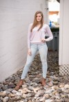 mclean-senior-portrait-photographer-amelia-steiner-senior-portraits-vfw-lilac-top